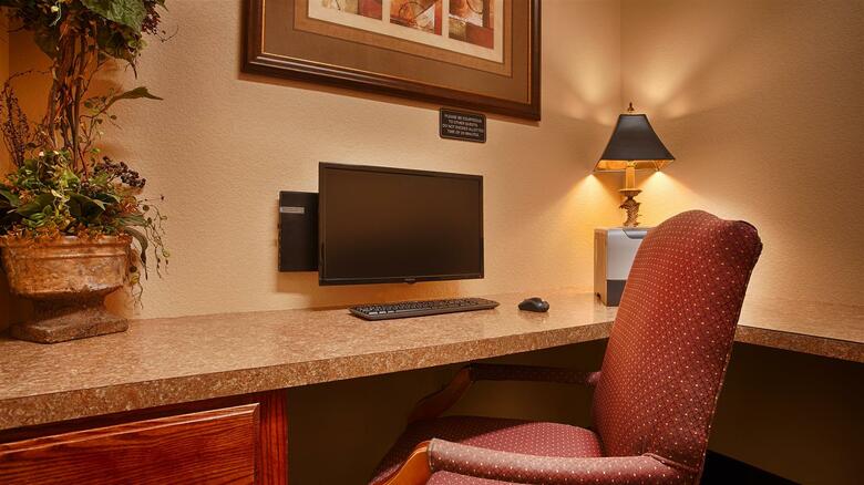 Hotel Best Western South Plains Inn & Suites