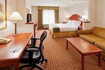 Holiday Inn Express Hotel & Suites Frackville