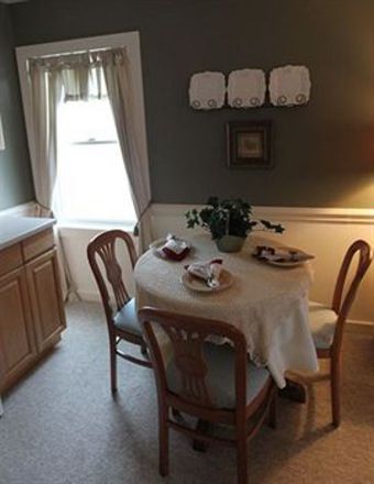 Hostal Camelot Restaurant & Inn