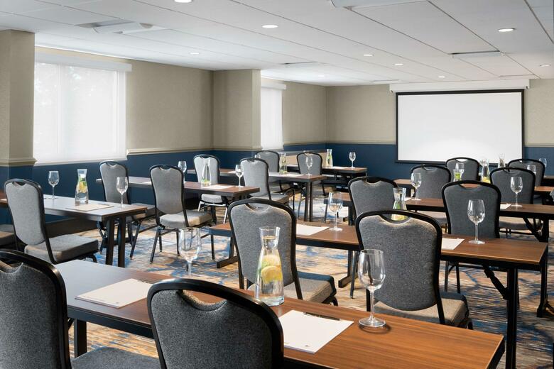 Doubletree By Hilton Hotel Philadelphia - Valley Forge