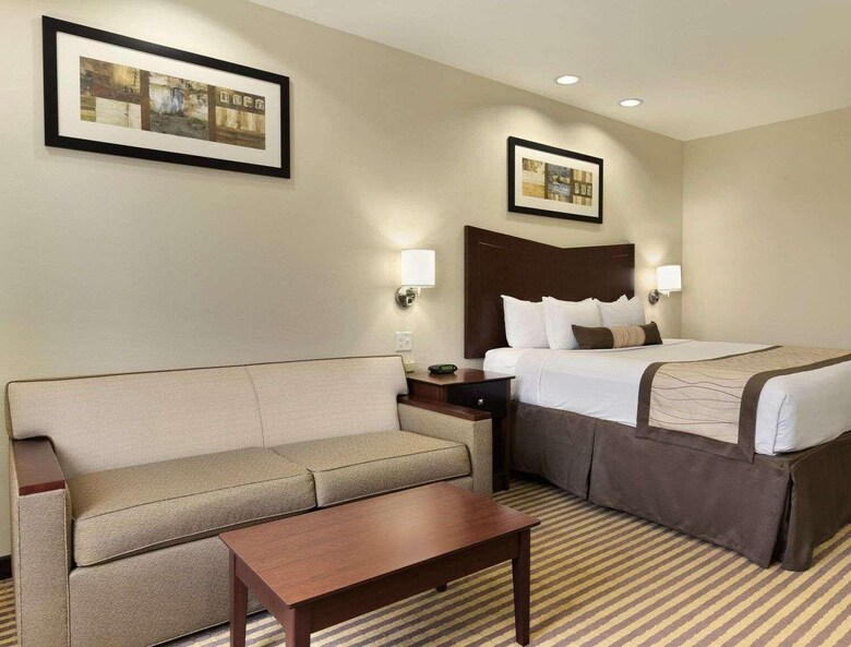 Hotel Baymont Inn & Suites Victoria
