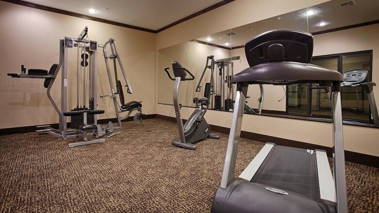 Hotel Best Western Plus Emory At Lake Fork Inn & Suites