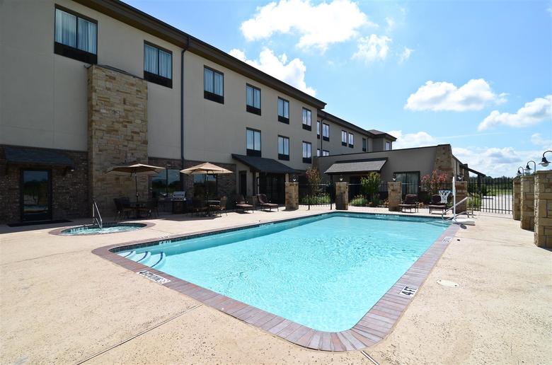 Hotel Best Western Plus Emory At Lake Fork Inn & Suites