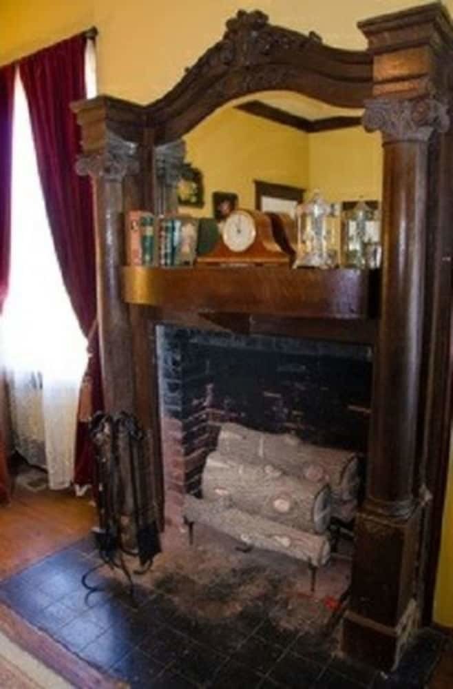 Bed & Breakfast Rosen House Inn