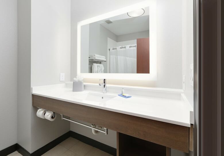 Hotel Holiday Inn Express & Suites Denton Unt- Twu