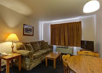 Hotel Quality Inn & Suites