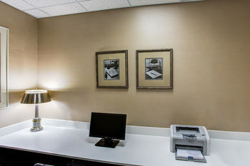Hotel Comfort Suites Crossville