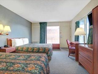 Hotel Knights Inn Wheeling
