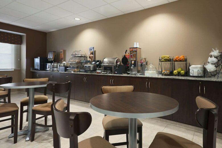 Hotel Microtel Inn & Suites By Wyndham Fairmont