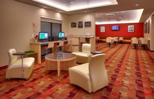 Hotel Towneplace Suites By Marriott Vernal