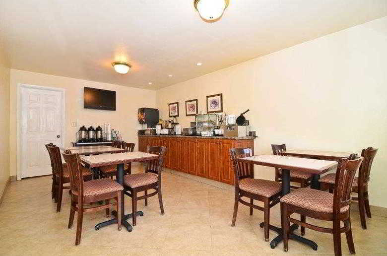 Hotel Best Western Carriage House Inn
