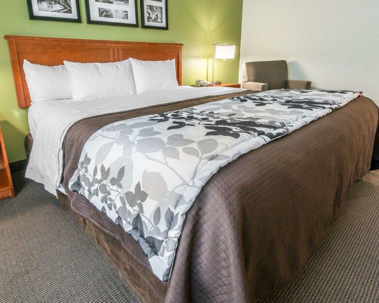 Hotel Sleep Inn & Suites
