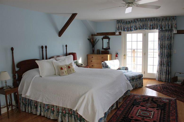 Bed & Breakfast Inn At Old Virginia