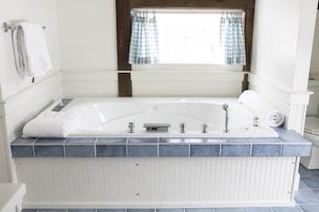 Bed & Breakfast Inn At Old Virginia