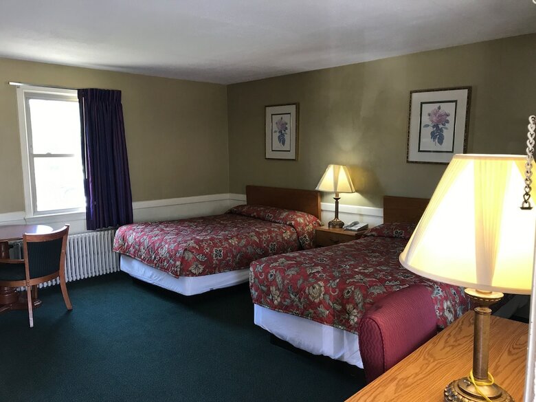 Royal Inn Motel