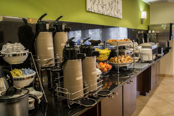 Hotel Sleep Inn And Suites