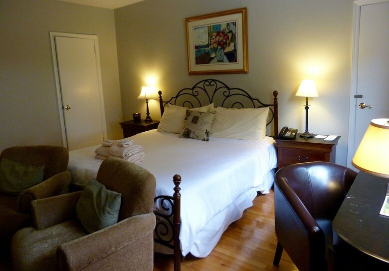 Bed & Breakfast Crabtree's Kittle House Restaurant & Inn