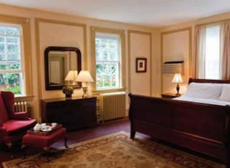 Bed & Breakfast Crabtree's Kittle House Restaurant & Inn
