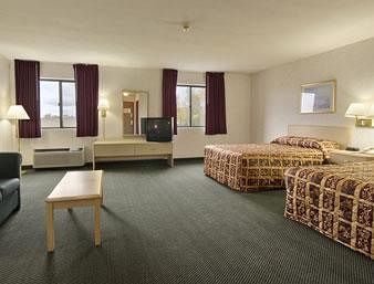 Hotel Super 8 Motel Liverpool Clay