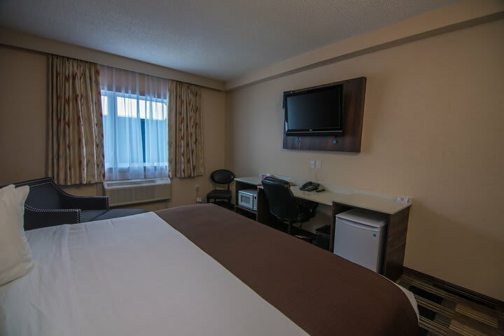 Coast Medicine Hat Hotel