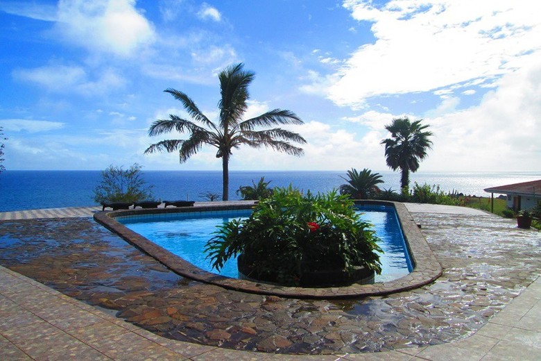Hotel Iorana
