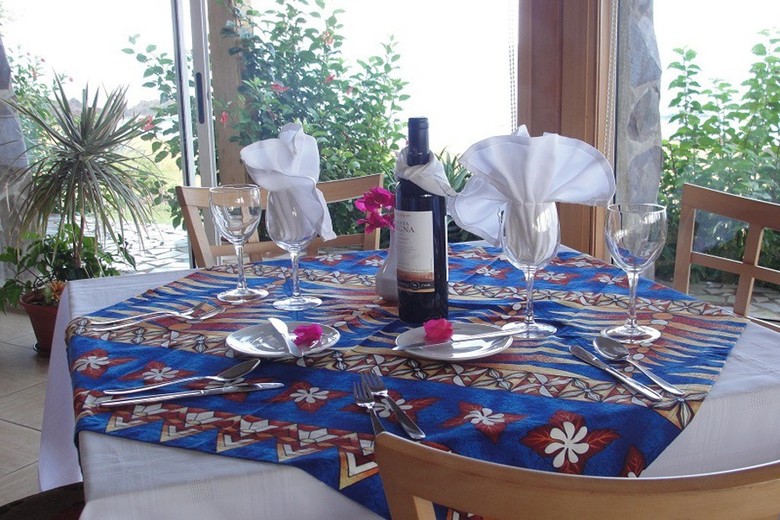 Hotel Iorana