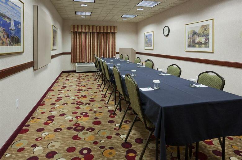 Grandstay Hotel Appleton-fox River Mall