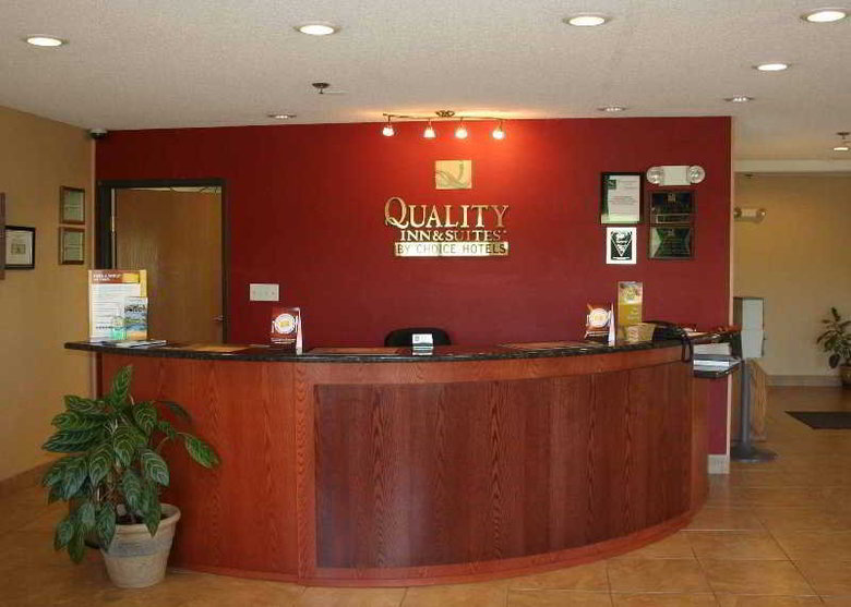 Hotel Quality Inn & Suites