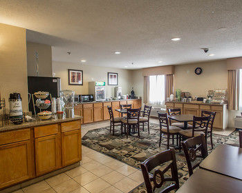 Hotel Quality Inn & Suites