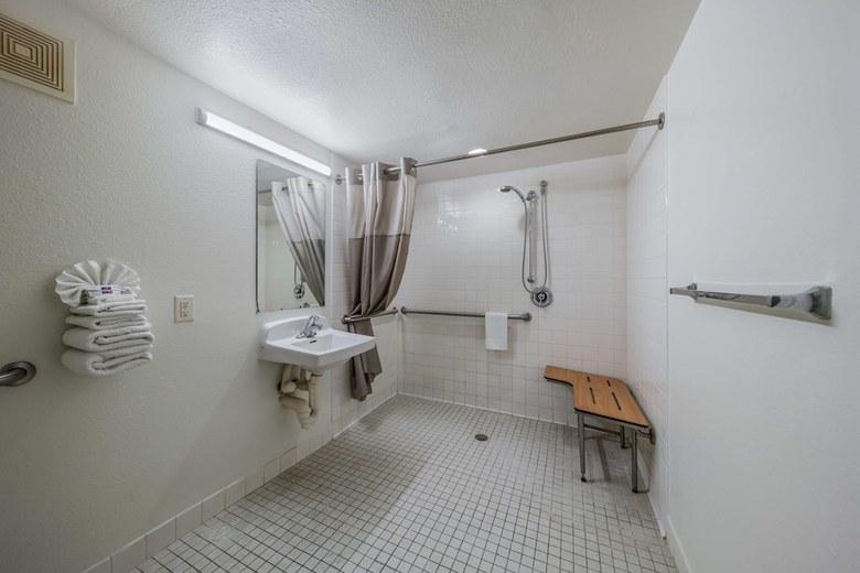 Motel 6 Dallas - Plano Northeast