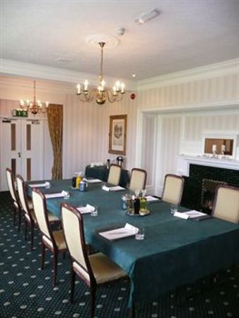 Classic Lodges - Grovefield House Hotel, Windsor