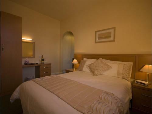 Bowden Lodge Hotel