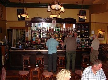 Hostal The Parkwood Hotel