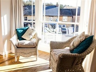 Hostal Wild Garlic Restaurant & Rooms