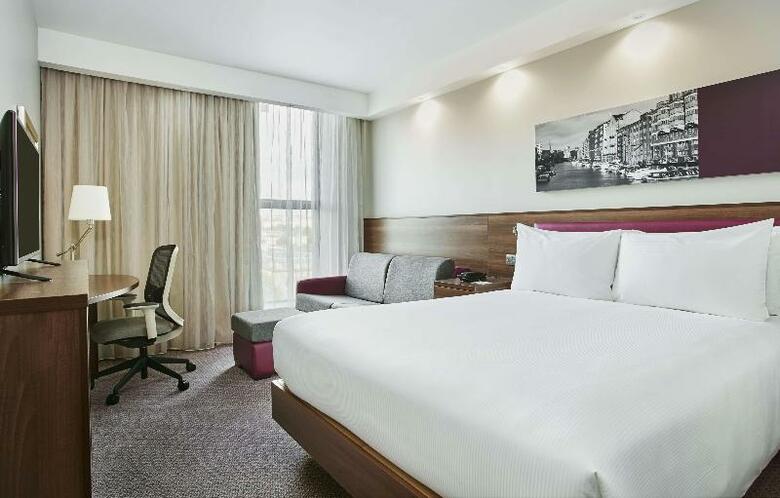 Hotel Hampton By Hilton Bristol City Centre