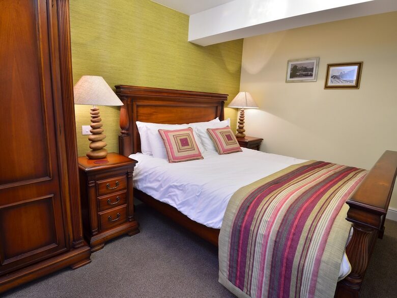 Hostal The George Hotel, Crewkerne