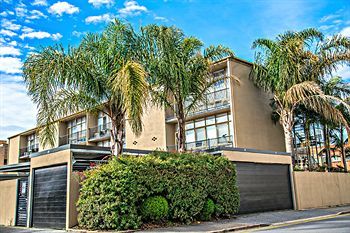 Aparthotel Adelaide Dresscircle Apartment - Ward St