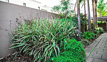 Aparthotel Adelaide Dresscircle Apartment - Ward St