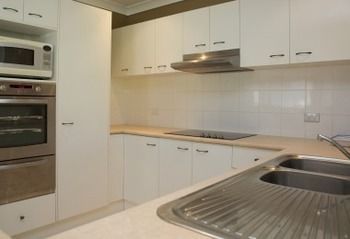 Sanctuary Lake Apartments
