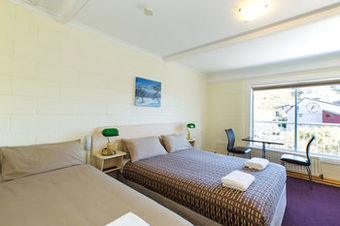 Posada Falls Creek Hotel