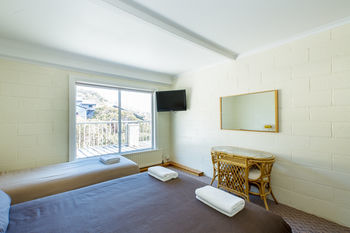 Posada Falls Creek Hotel