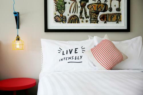 Aparthotel Art Series - The Larwill Studio