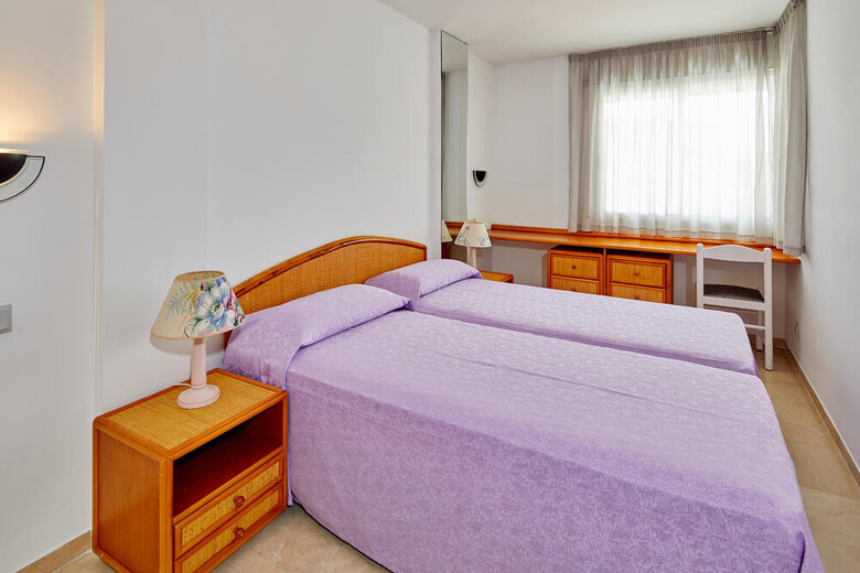 Aparthotel Centremar