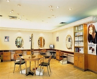 Hotel Golden Lustre