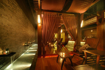 Hotel Banyan Tree