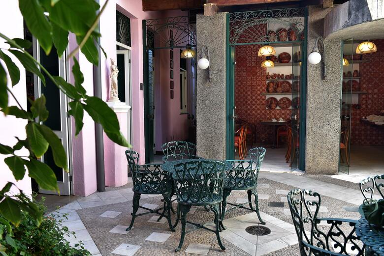 Catharina Paragua�u Hotel