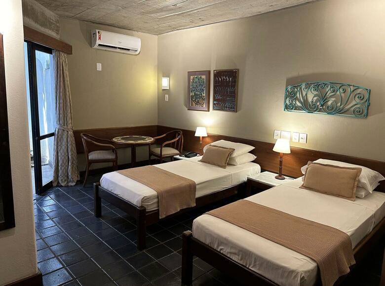 Catharina Paragua�u Hotel