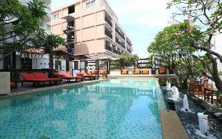 Pattaya Sea View Hotel