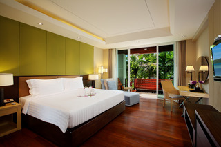 Graceland Khao Lak Hotel And Resort