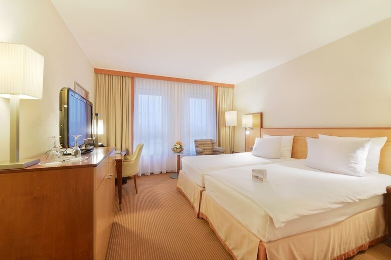 Achat Plaza Hotel Karlsruhe